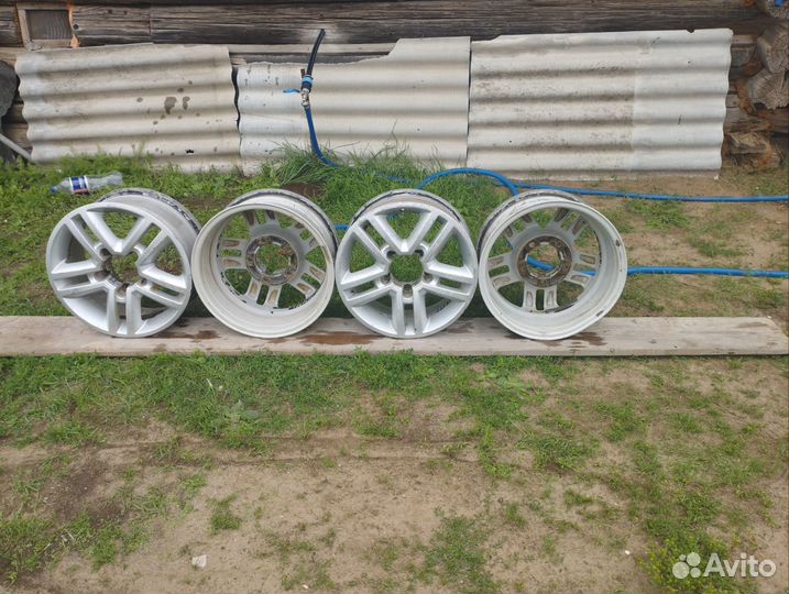 Литые диски r16 на УАЗ