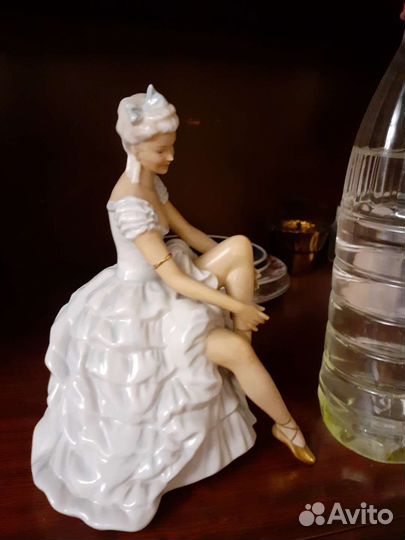 Статуэтка фарфор балерина