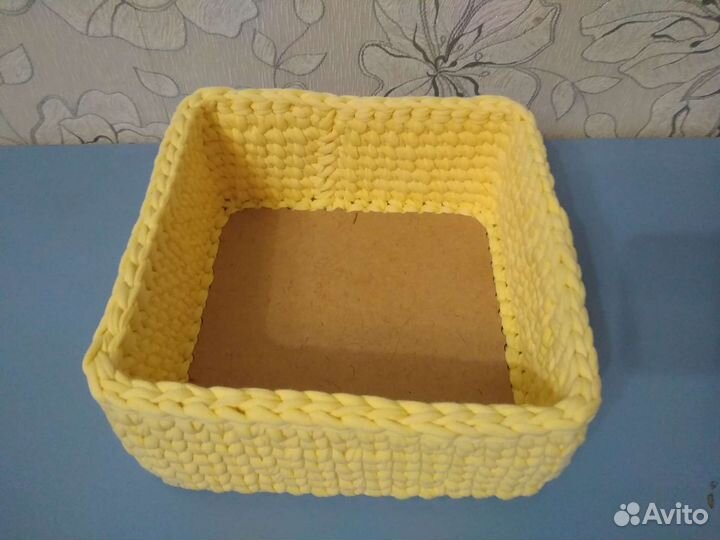 Корзина из трикотажной пряжи