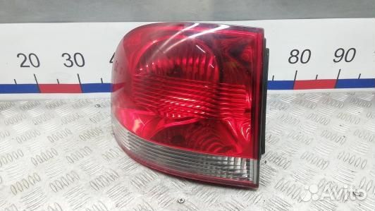 Фонарь задний левый volkswagen touareg 7L (ZML21MX