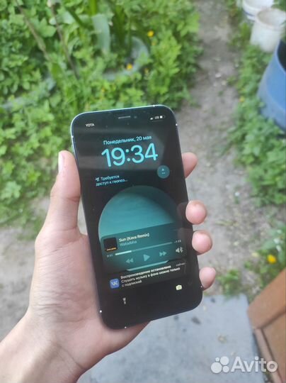 iPhone Xr, 128 ГБ