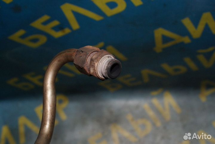 Клапан вентиляции картерных газов Volvo V70