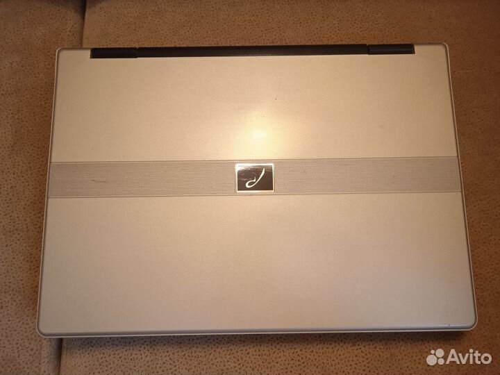 Roverbook Voyager V514L