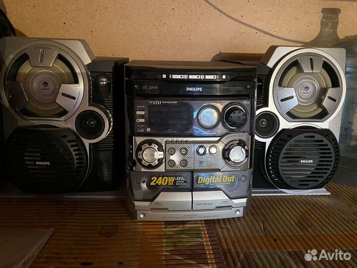 Музыкальный центр philips бу и телевизор