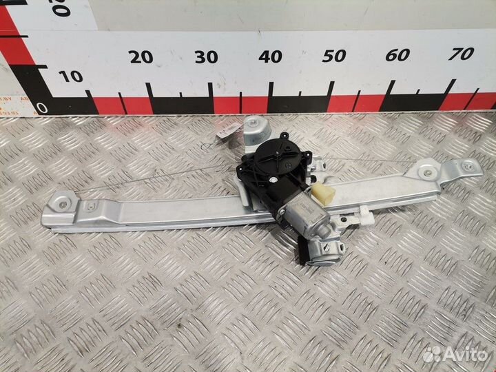 Стеклоподъемник электрический задний левый
