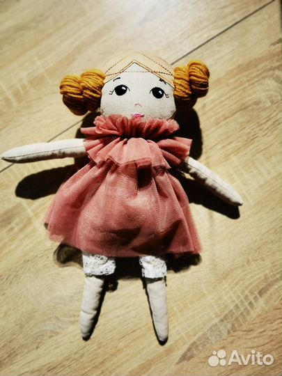 Интерьерная мягкая кукла 20 см Kuchenland