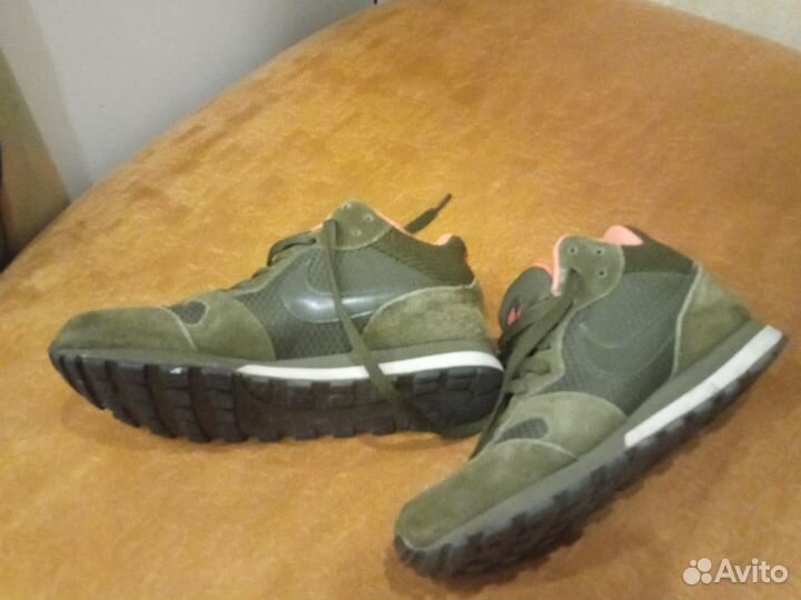 Кроссовки nike женские