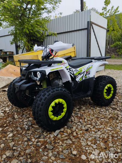 Детский квадроцикл на бензине