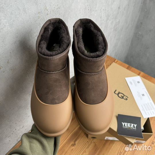 Комплект с галошами Ugg Classic Mini II Chocolate