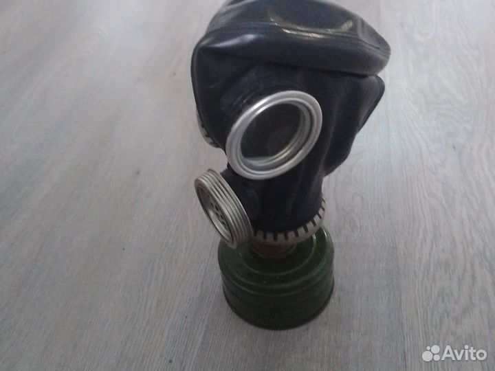 Противогаз