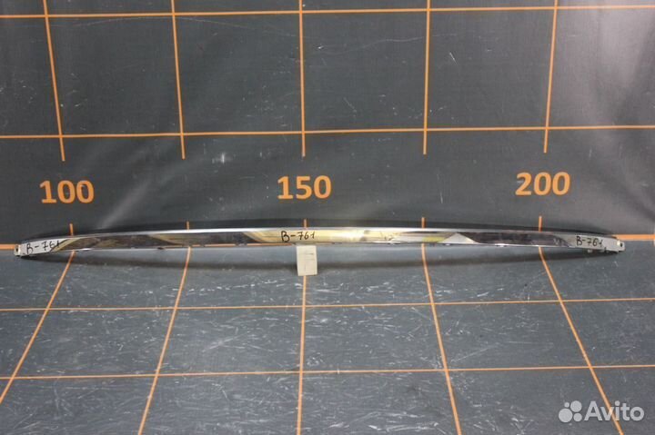 Volkswagen Touareg NF - Молдинг бампера заднего