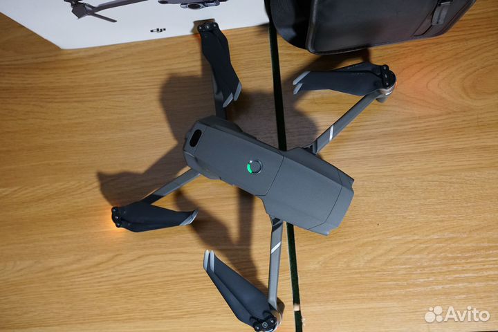 DJI Mavic 2 Zoom + Fly More Kit