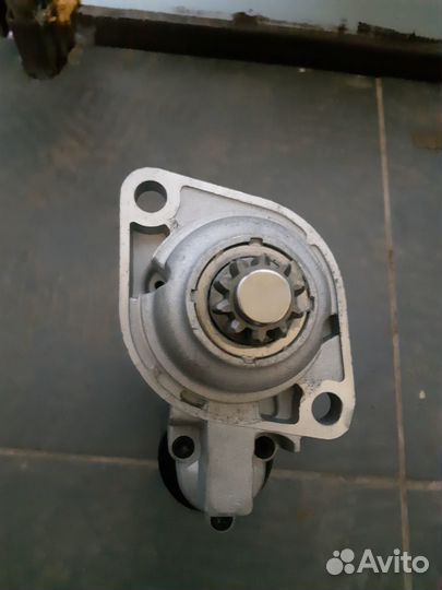 Стартер VW golf/bora/Audi/Skoda