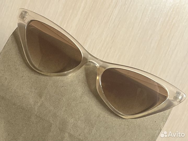 Солнцезащитные очки