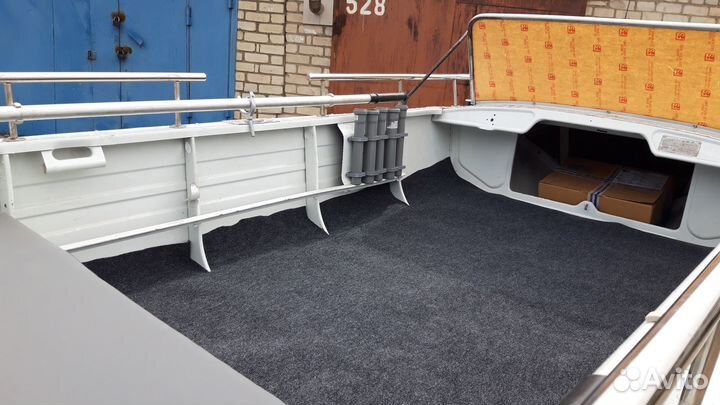 Лодка воронеж с мотором и прицепом