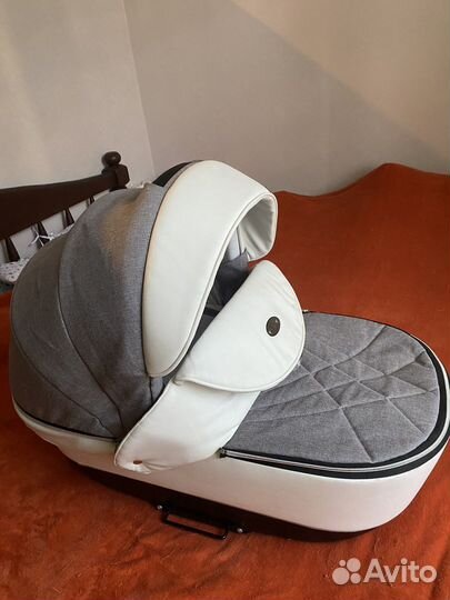 Детская коляска трансформер 2 в 1