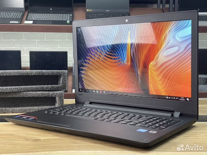 Ноутбук Lenovo SSD128 /4 GB как новый