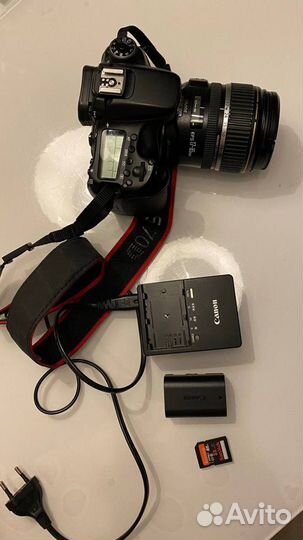Зеркальный фотоаппарат canon EOS 70D