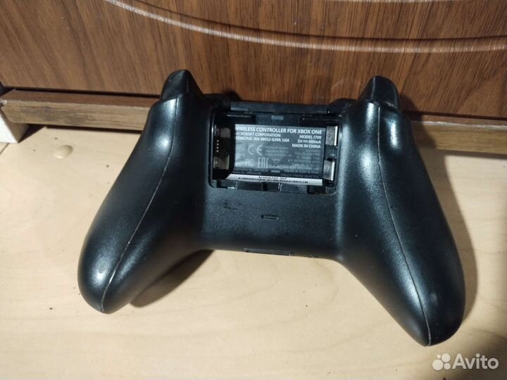 Геймпад для Xbox One