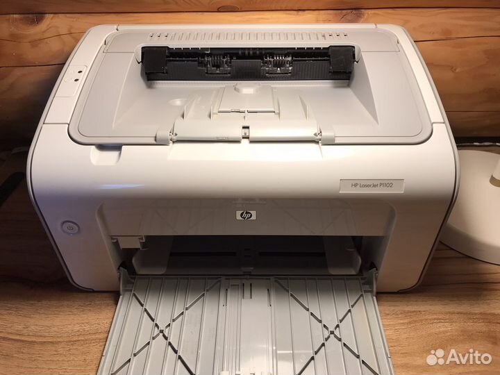 Принтер HP laserjet p1102