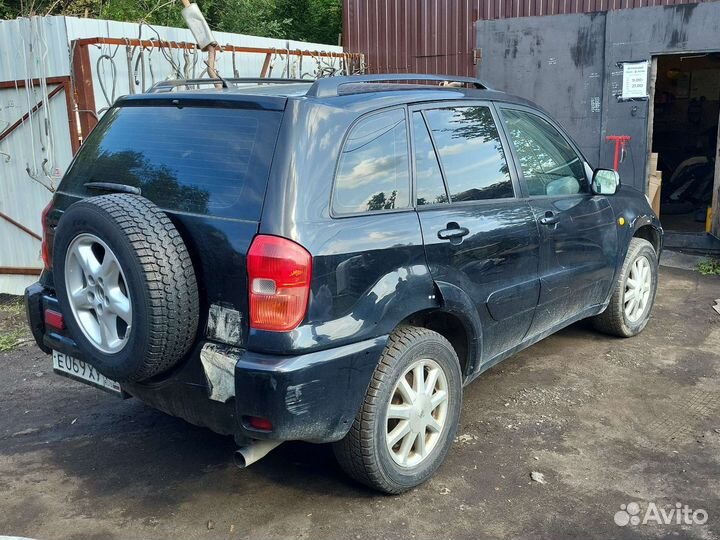 Разбираем Toyota RAV4 2003г.в