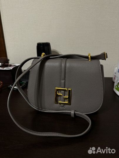 Сумка fendi