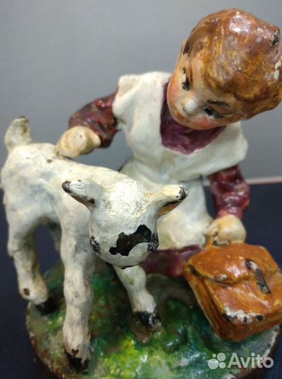 Статуэтка чугунная «Девочка с козленком»счлз(ссср)