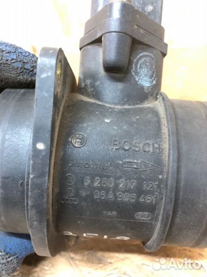 Датчик массового расхода воздуха Volkswagen Golf 4