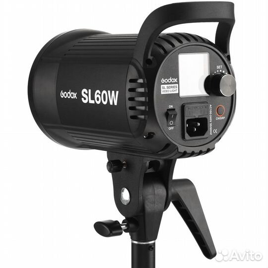 Осветитель светодиодный Godox SL60W студийный (без пульта)