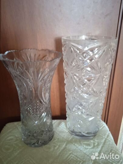 Большие хрустальные вазы