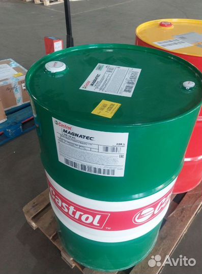 Моторное масло Castrol Vecton 15W-40