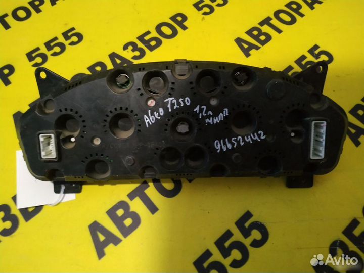 Chevrolet Aveo T250 Панель приборов 96652442