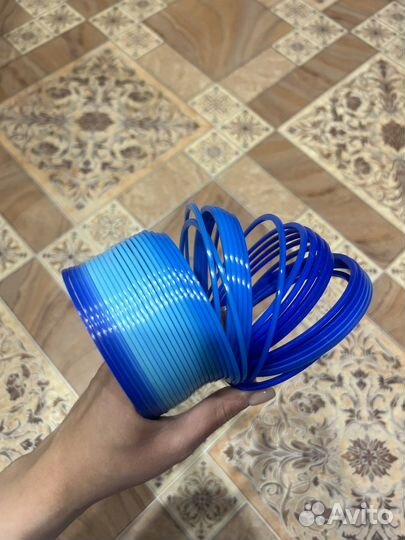 Игрушка пружинка