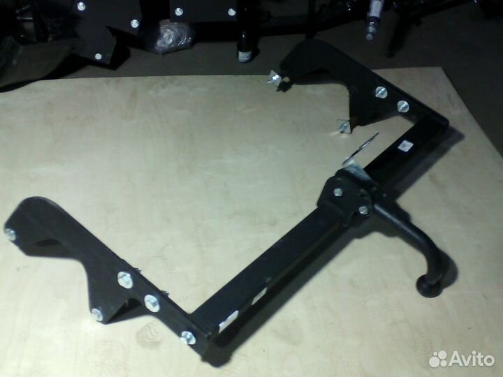 Фаркоп(тсу) для Лада Ларгус/Кросс ваз