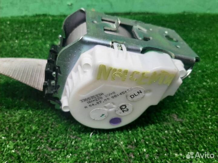 Ремень безопасности задний Mercedes Benz E-class