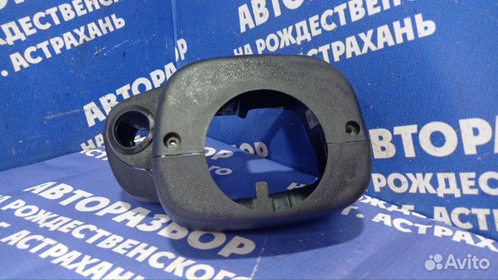 Кожух рулевой колонки Hyundai Getz хэтчбек 2005