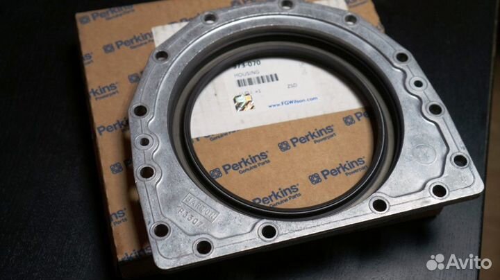 Сальник задний в корпусе 973-070 (4142V066)