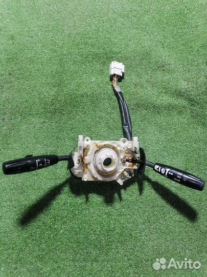 Переключатель поворотов подрулевой Kia Rio