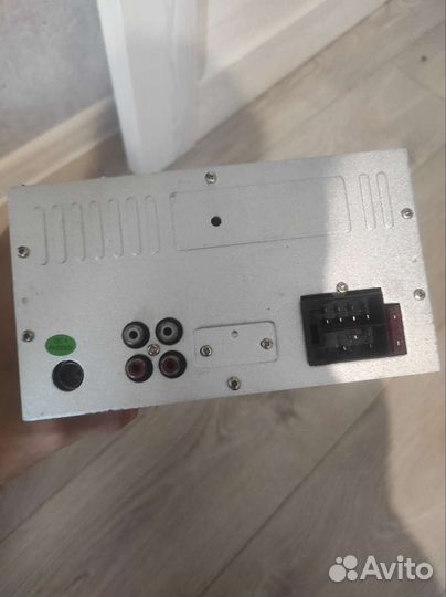 Автомагнитола swat WX-214UB