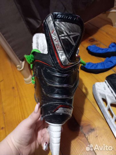 Коньки Хоккейные bauer vapor x600 39р. Формируются