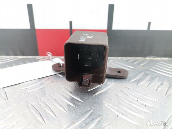 Реле (прочие) Ford Focus 1999 1104649