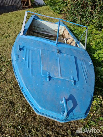 Лодка Обь М