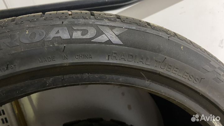 RoadX RXMotion U11 265/35 R18