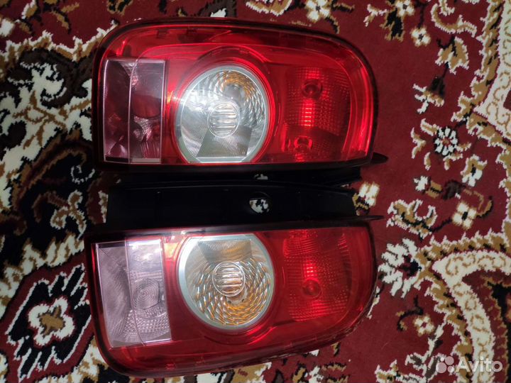 Задние фонари Renault Duster