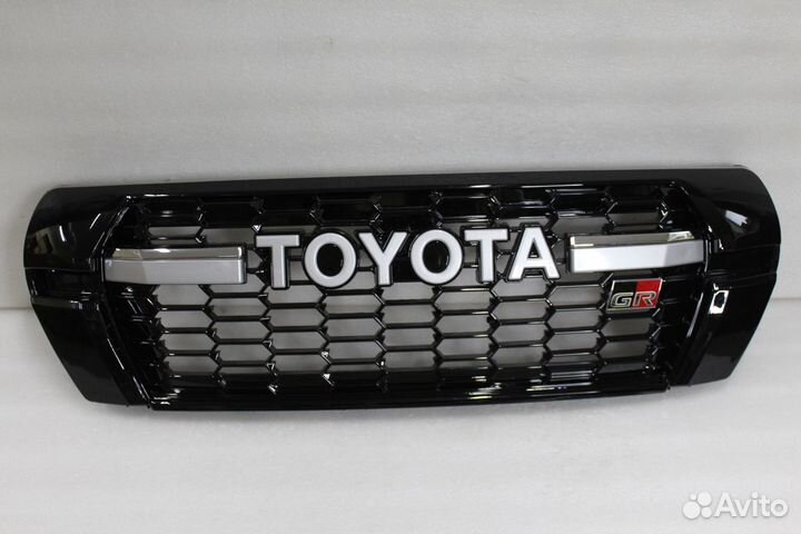 Решетка радиатора Land Cruiser 200 07-15 GR Sport