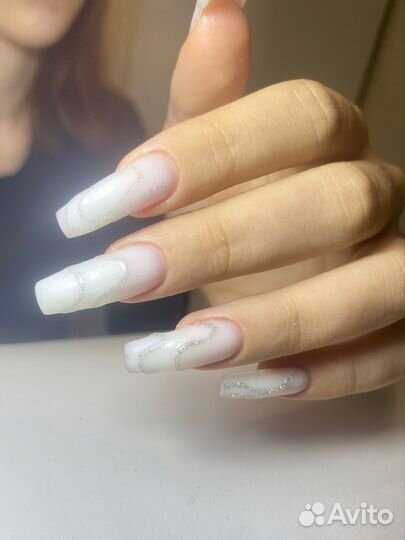 Наращивание ногтей