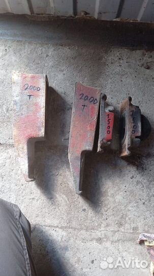 Проставка передней рессоры mercedes 814