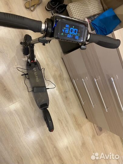 Электросамокат бу GT S3 PRO