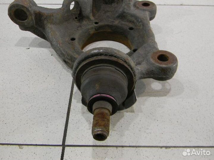 Кулак передний левый Форд