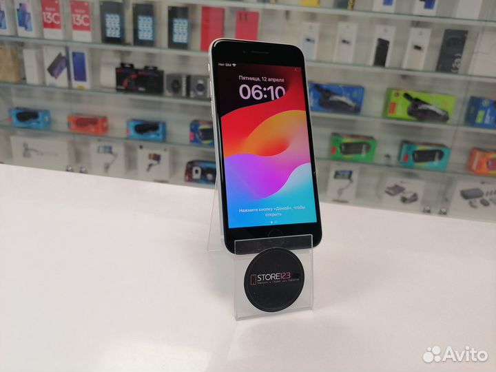 iPhone SE (2020), 128 ГБ